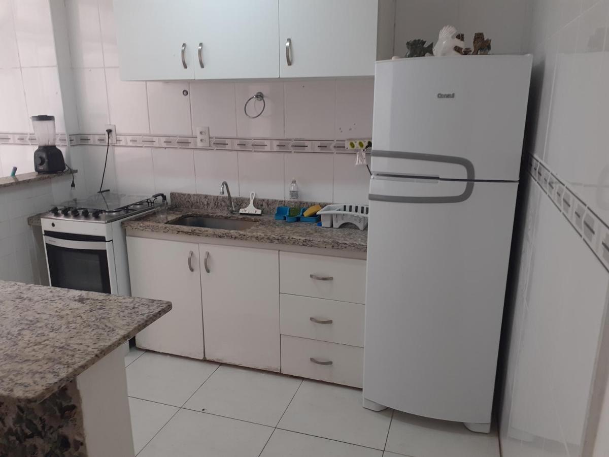 Apartamento Vento E Mar - 2 Quartos Com Sacada Na Quadra Da Praia Do Gonzaga Santos  Dış mekan fotoğraf