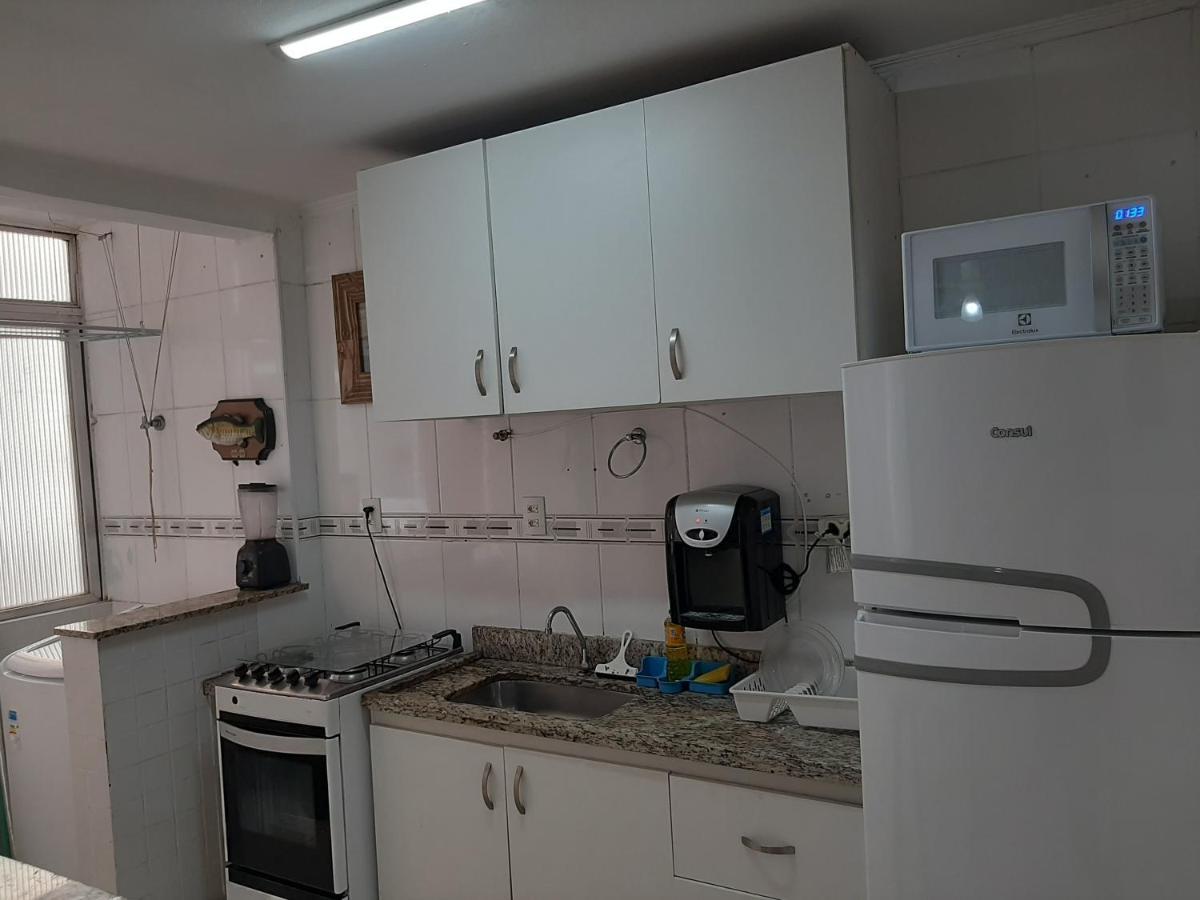 Apartamento Vento E Mar - 2 Quartos Com Sacada Na Quadra Da Praia Do Gonzaga Santos  Dış mekan fotoğraf