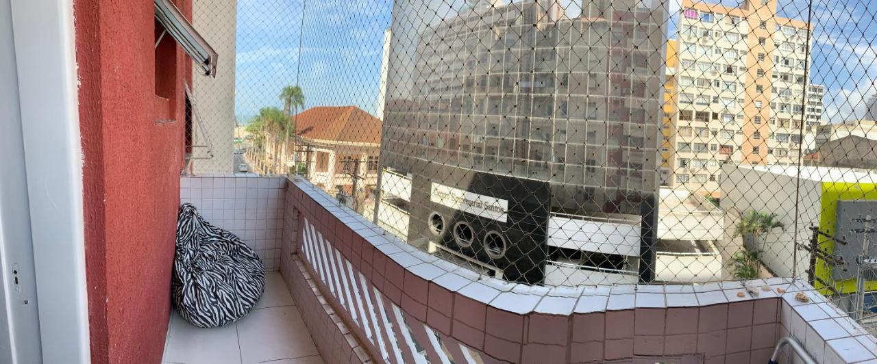Apartamento Vento E Mar - 2 Quartos Com Sacada Na Quadra Da Praia Do Gonzaga Santos  Dış mekan fotoğraf